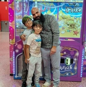 Meet your Posher, Alexis